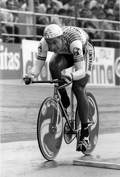 Era il 19 gennaio del 1984 quando Francesco Moser copre 50,808 chilometri in un&#39;ora. Il record precedente era di 49,431 fatto segnare dal belga  nel 1972.